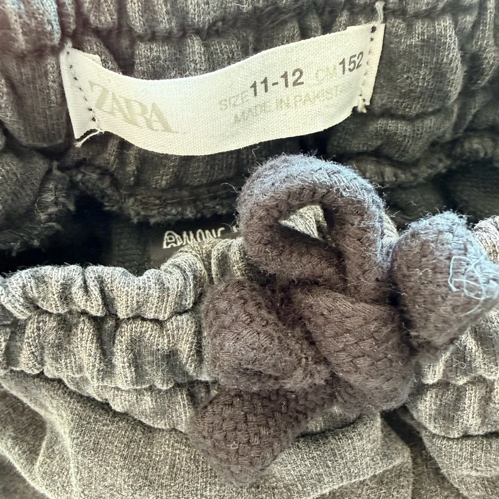 Zara Kids Among Us Sweats Sz 11-12 - Picture 5 of 5
